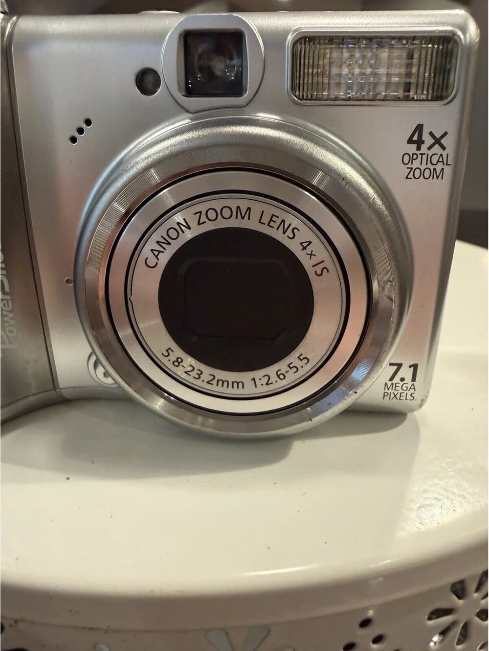 Canon Powersot A570 IS 4X Zoom Lens Working Condition
